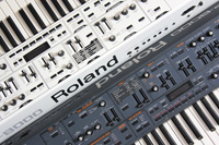 Roland JP 8000 Farbvergleich